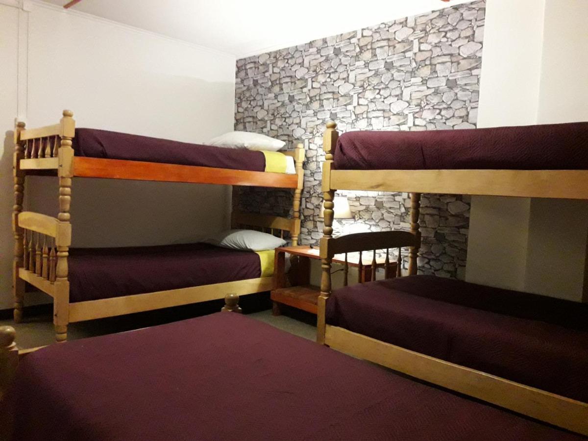 Hostal Torres Del Paine 2 بونتا أريناس المظهر الخارجي الصورة